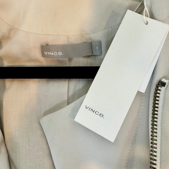 Vince Designer 100% Lamb Leather Jacket. Women's SZ M. Super Soft. - Picture 6 of 6